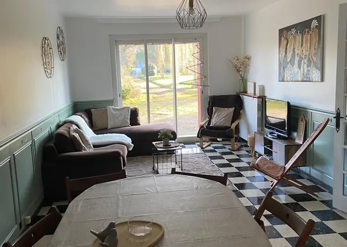 Maison De Maitre Xviiieme Avec Piscine Chauffee *